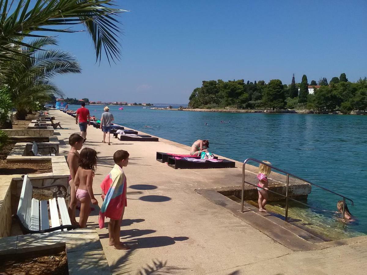 Podvrsina1A Rosa Villa Preko Exteriör bild