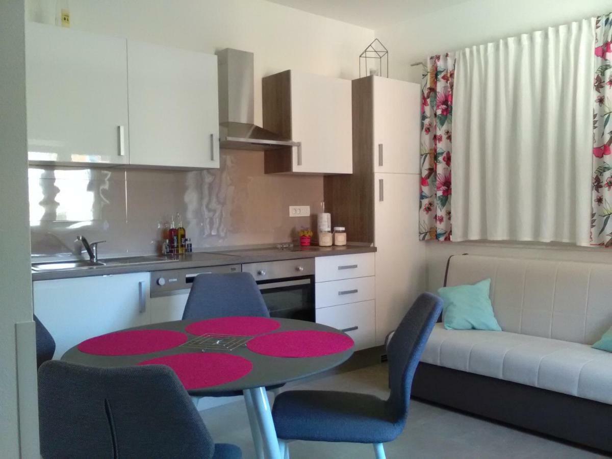 Podvrsina1A Rosa Villa Preko Exteriör bild